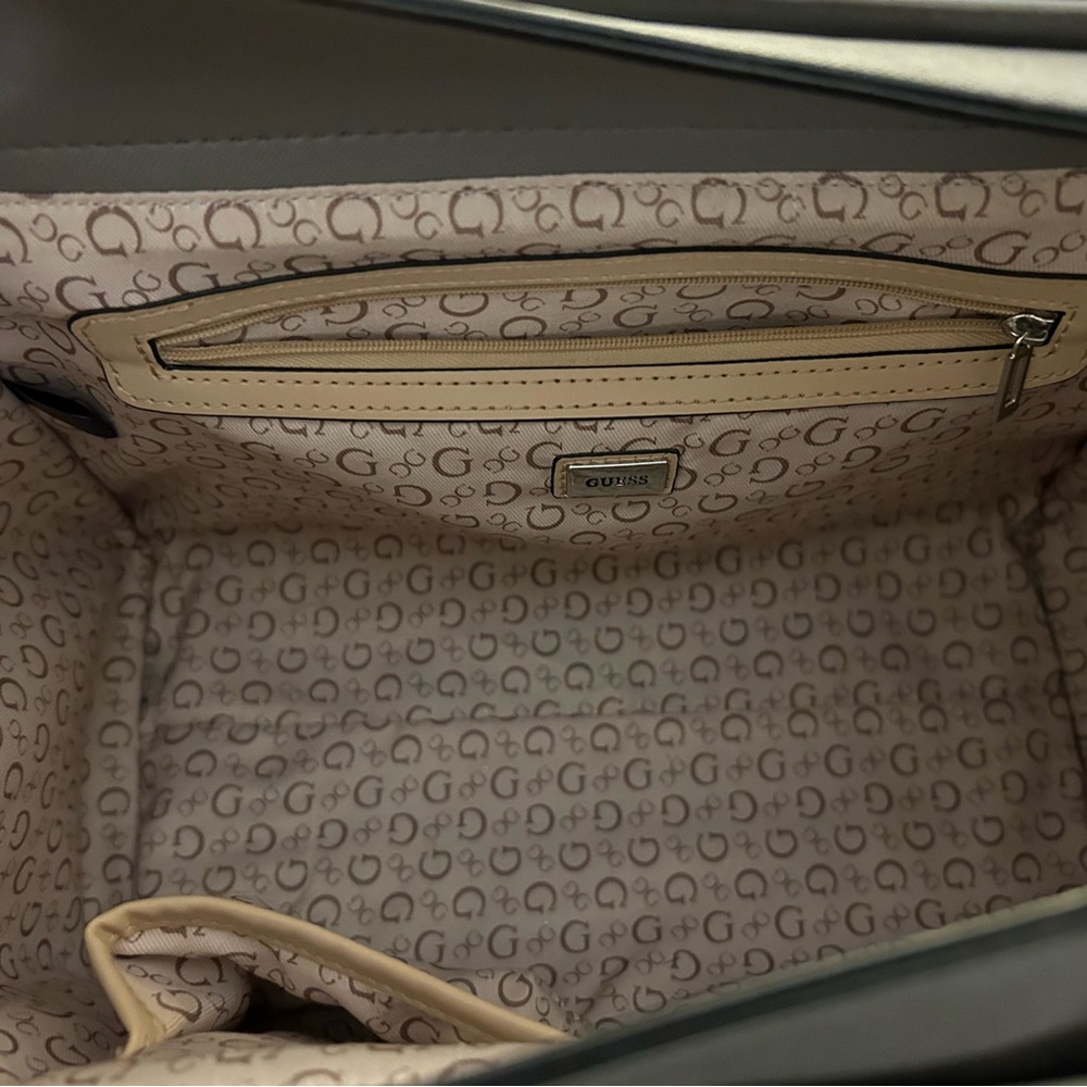 GUESS BAG - Picture 5 of 8